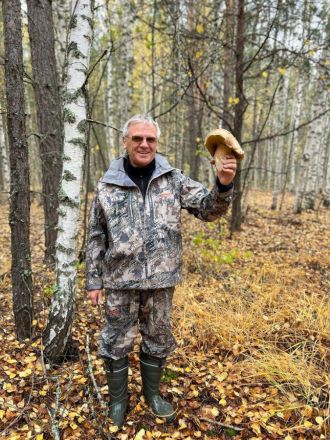 Глава нижегородского Минкульта Суханова похвасталась собранными белыми грибами - фото 6