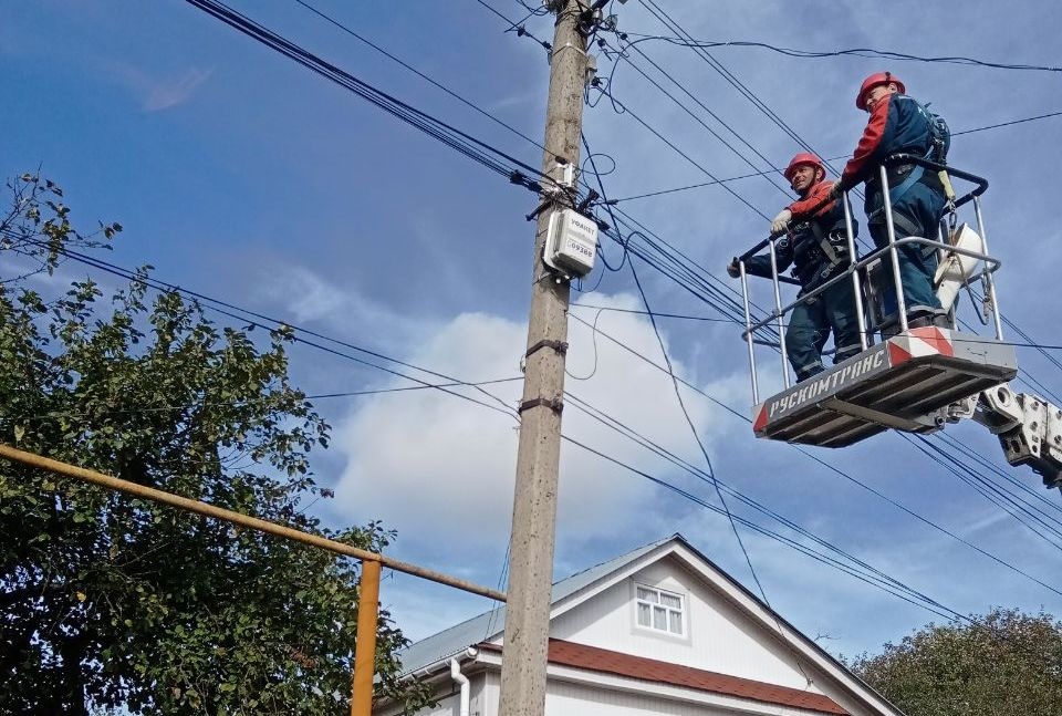 Нижегородский филиал &laquo;Россети Центр и Приволжье&raquo; напоминает о необходимости соблюдения правил пожарной и электробезопасности в быту, на дачных участках, а также в местах активного отдыха - фото 1